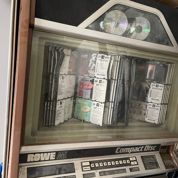 Jukebox - Picture 2 of 2